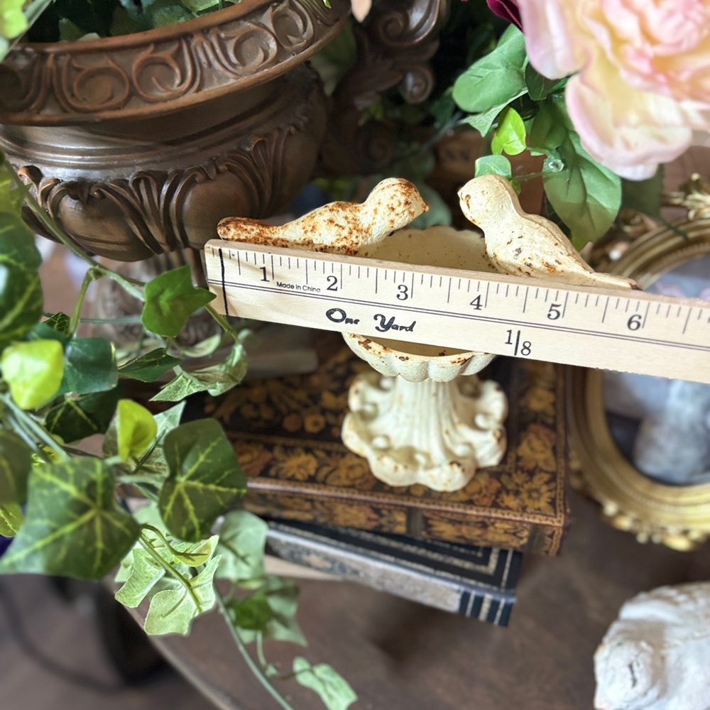 Vintage Style Cast Iron Double Bird Pedestal Dish Garden Cottage - Picture 8 of 12